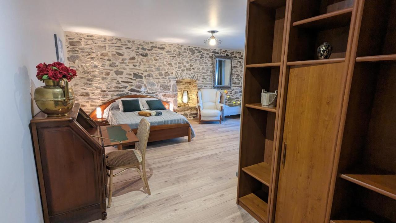Hotel La Salabertie Bagnac Esterno foto